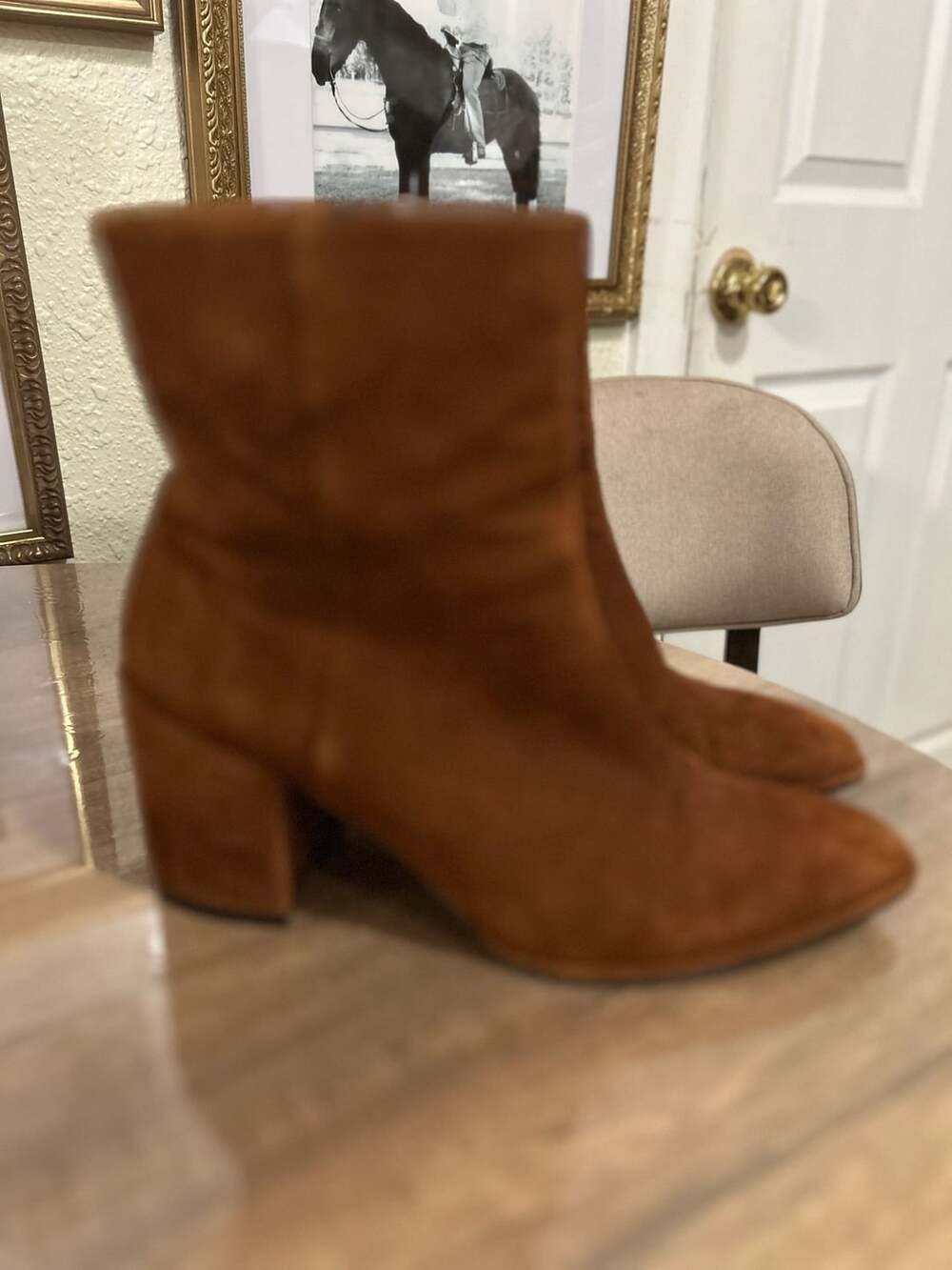 Stuart Weitzman Ankle Boots Size 7.5M Brown Suede Block Heel
